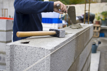 Trouvez les meilleurs artisans pour rénover ou construire votre maison neuve : Hilario Fervic à Sore